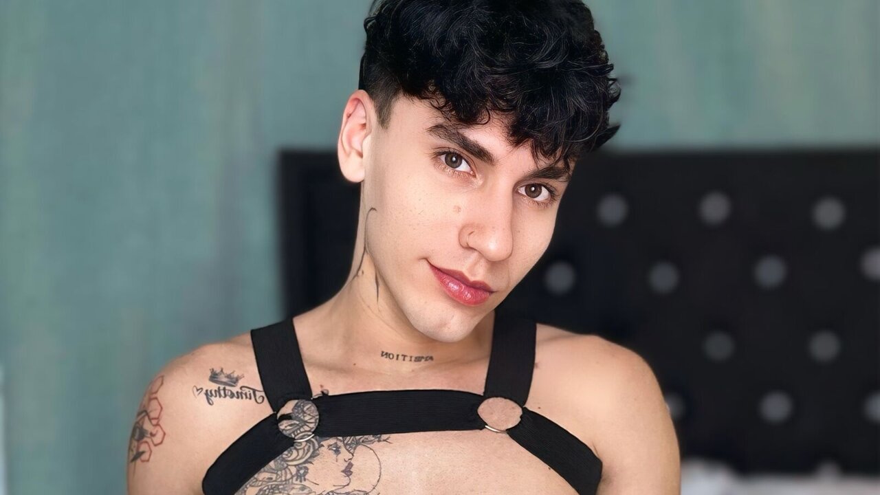AngelShelbyy's Webcam Recorded