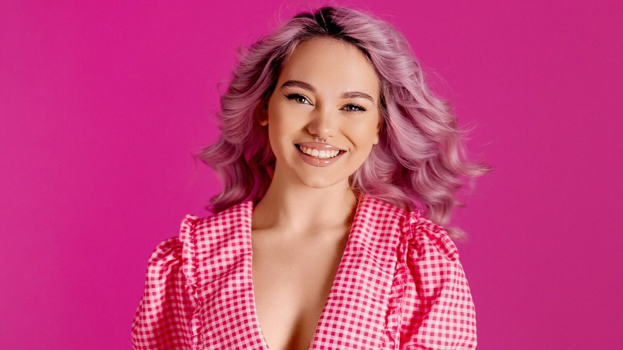 AnnaDelon's Webcam Recorded