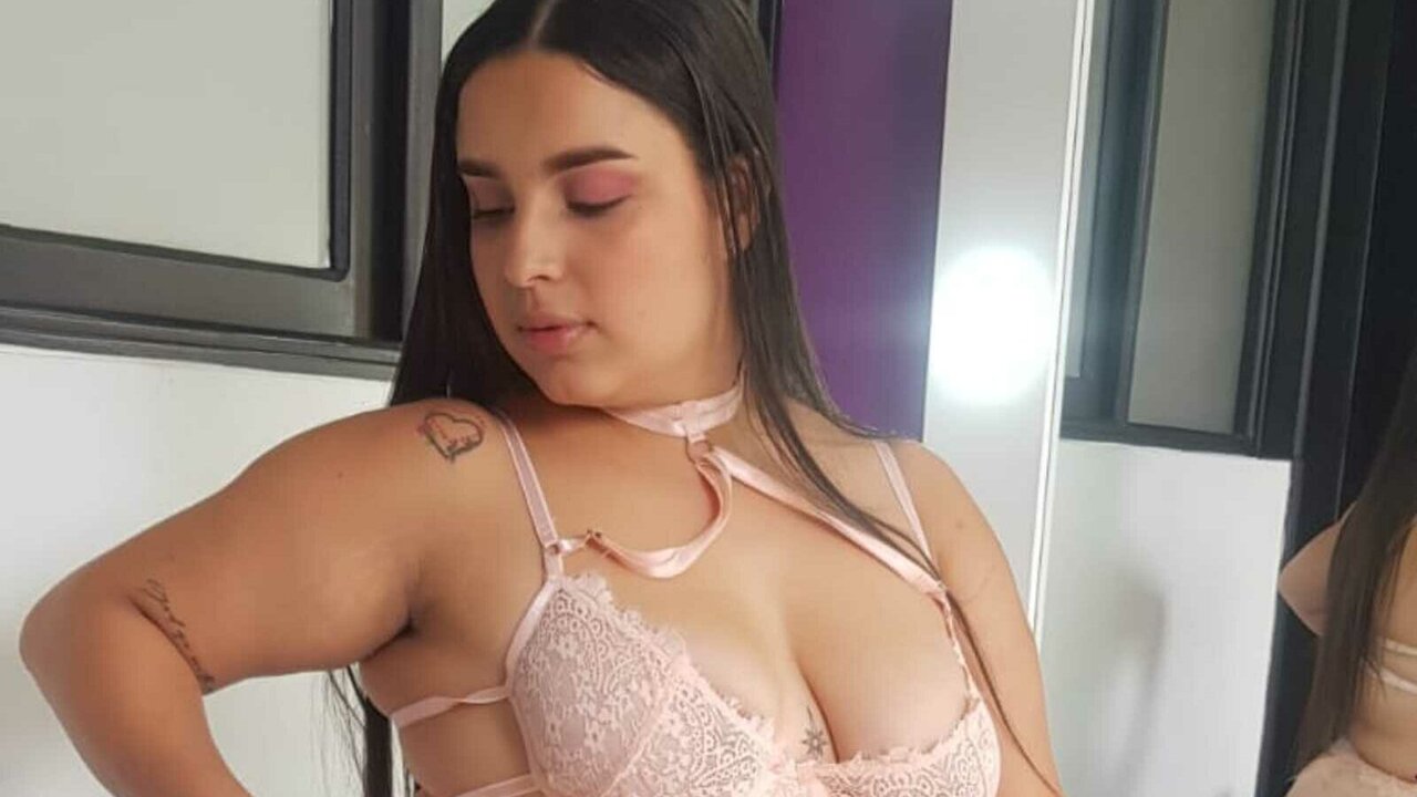 AprilHighins's Webcam Recorded