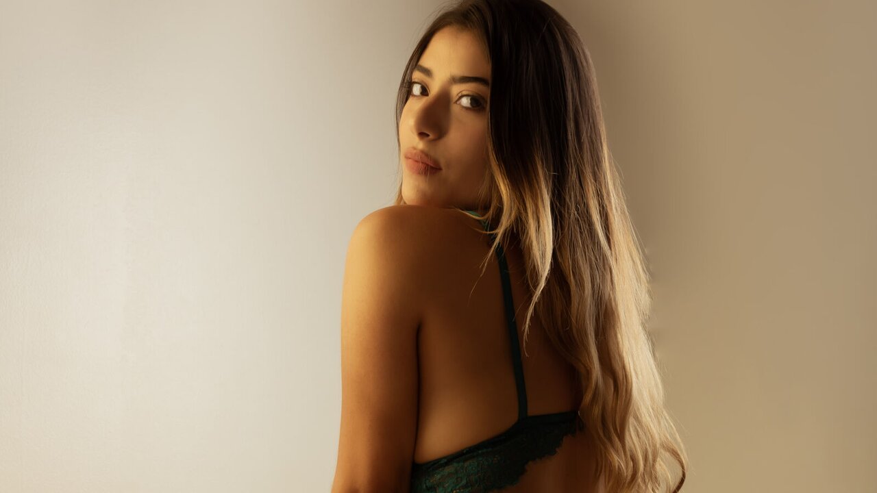 AshleyRobinsonn's Webcam Recorded