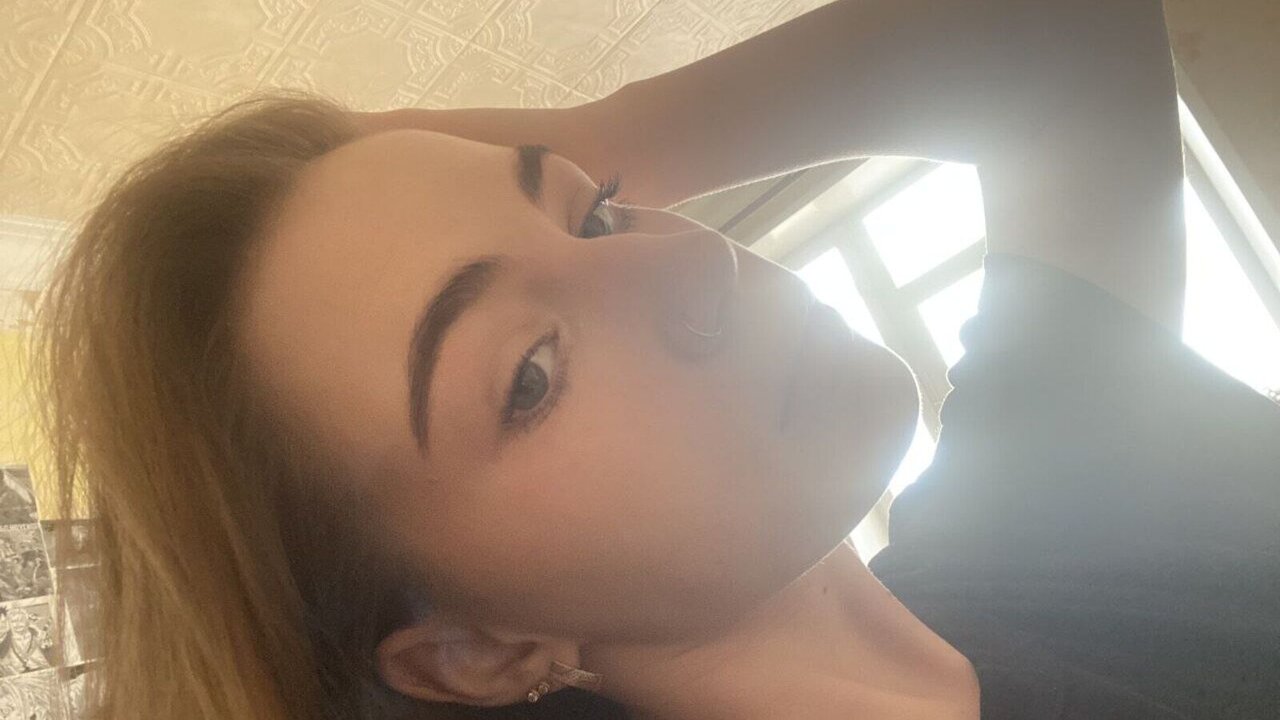 CrystalMarsalis's Webcam Recorded