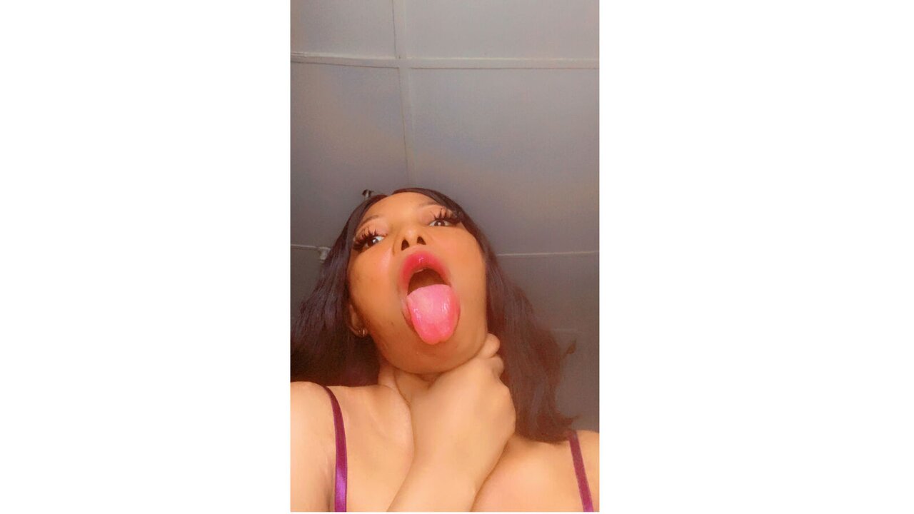 DamJasmine's Webcam Recorded