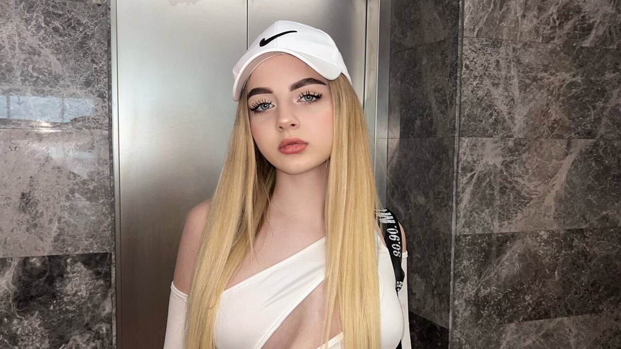 DayanaMiskis's Webcam Recorded