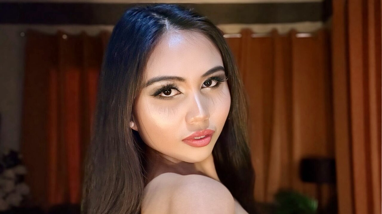 DominikaHeaven's Webcam Recorded