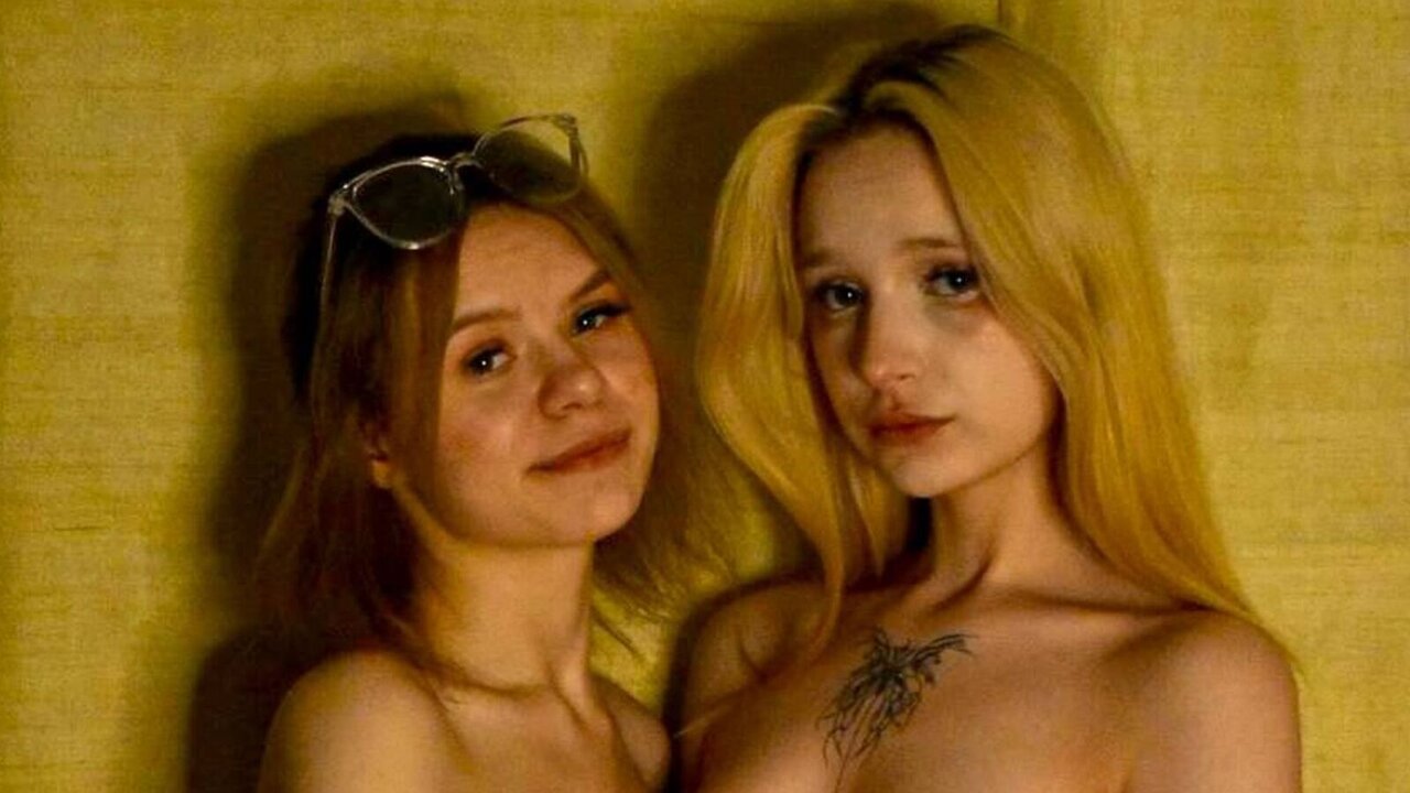 EasterAndWanda's Webcam Recorded