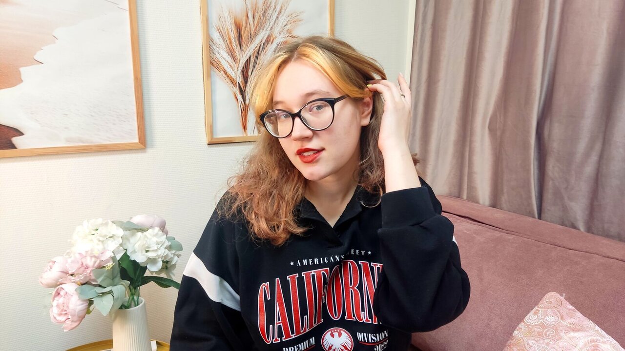 EmiliSwit's Webcam Recorded