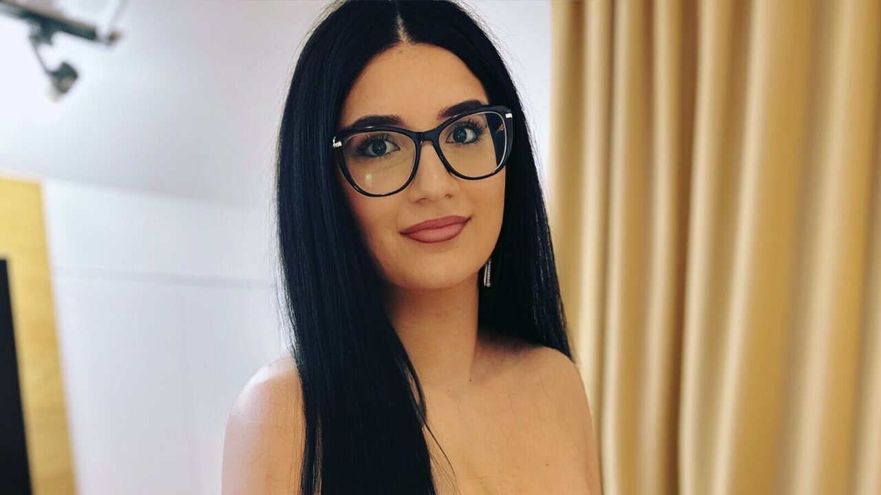 EmilyRosie's Webcam Recorded
