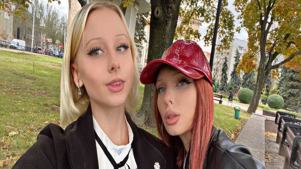 EricaCarolina's Webcam Recorded