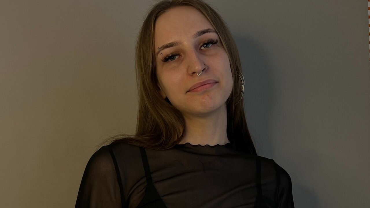 FeliceCusson's Webcam Recorded