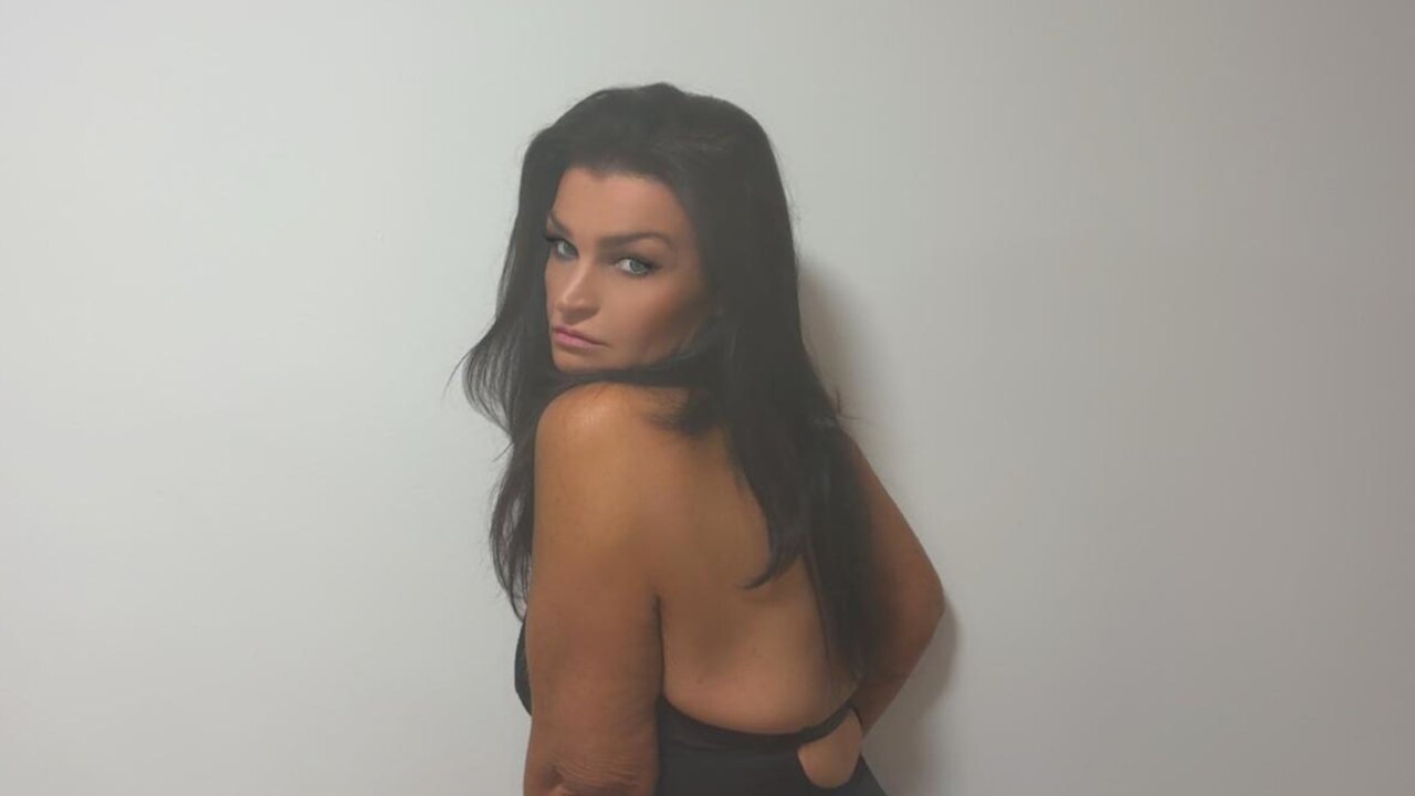 Flirtyfran's Webcam Recorded