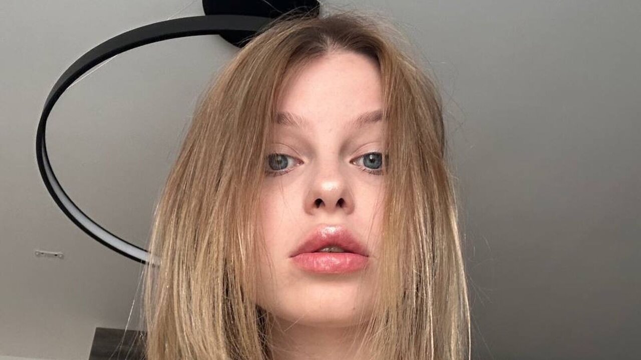 JulianaAkey's Webcam Recorded