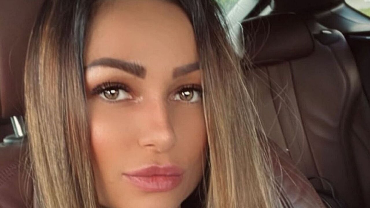 KrisWillis's Webcam Recorded