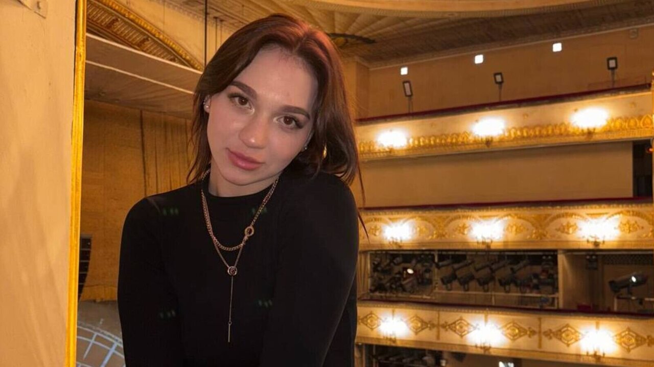 LaurenaElin's Webcam Recorded