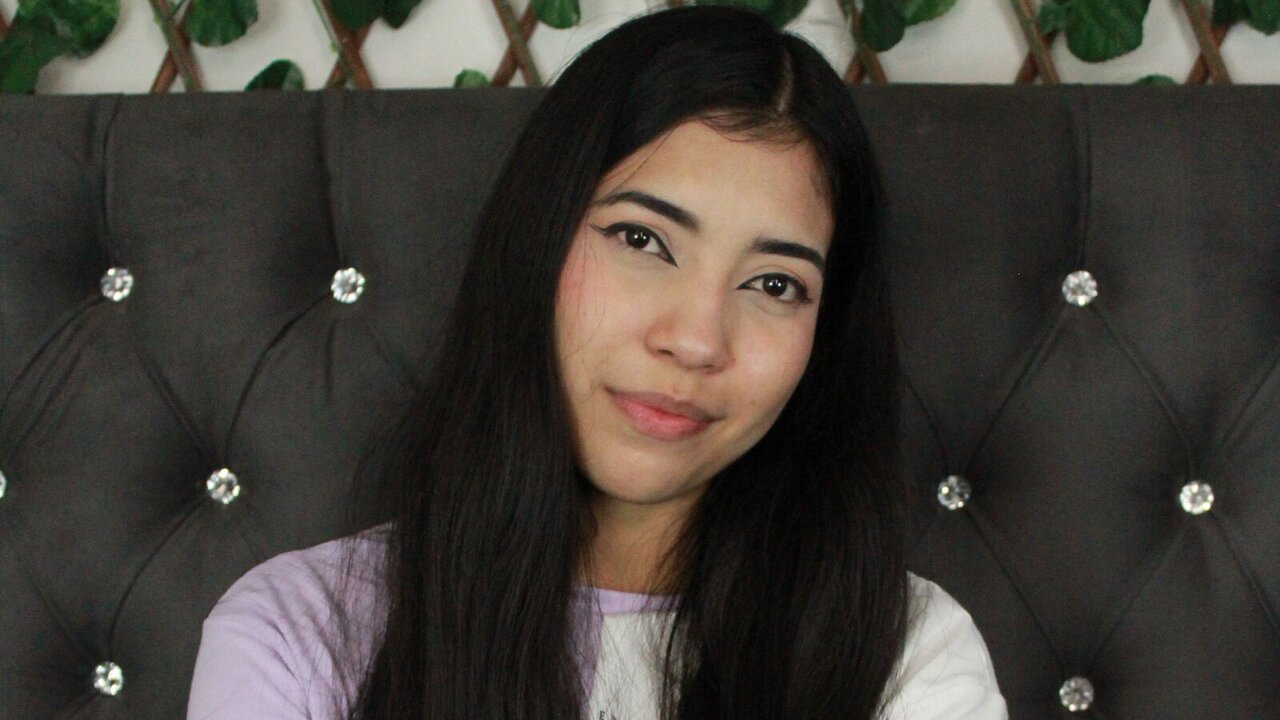 LeaahJohnson's Webcam Recorded