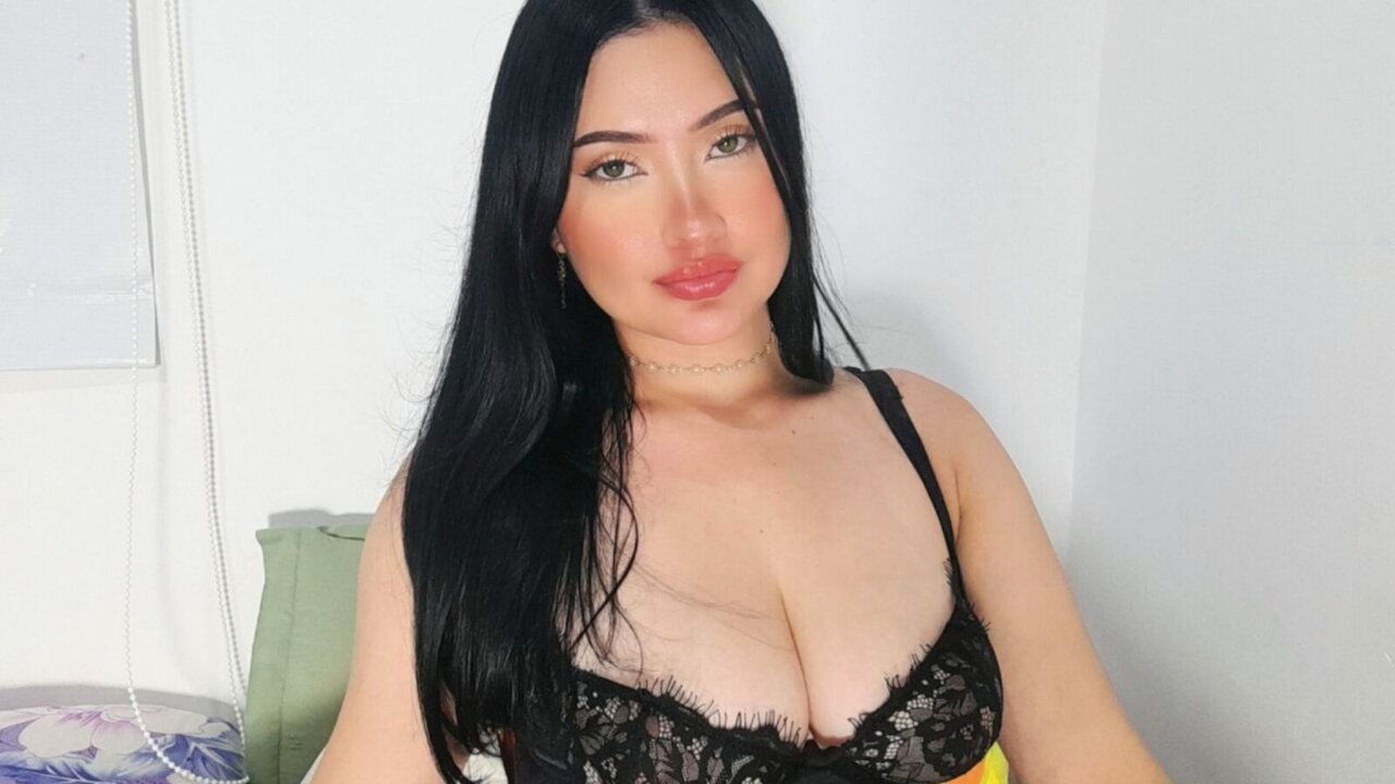 LiahSuenos's Webcam Recorded