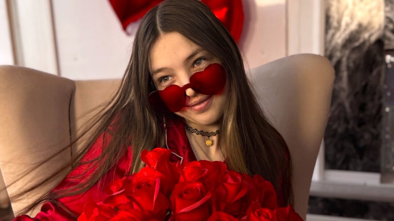 LiliBakes's Webcam Recorded