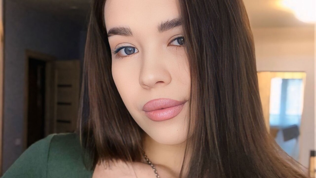 LilyAflen's Webcam Recorded