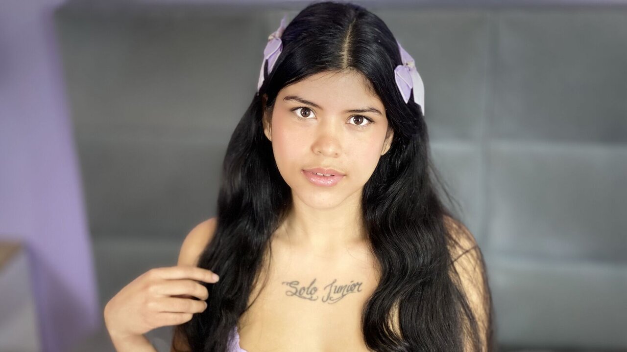 LilyZoe's Webcam Recorded