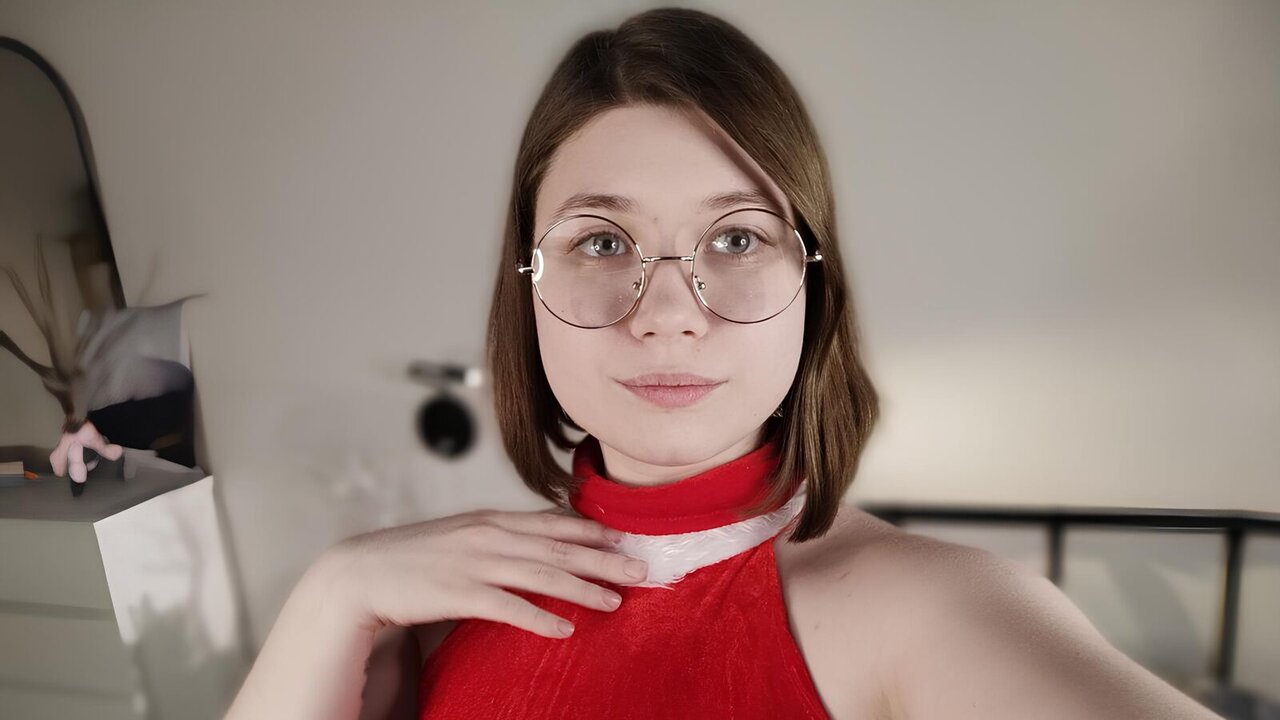 LoraFlowers's Webcam Recorded