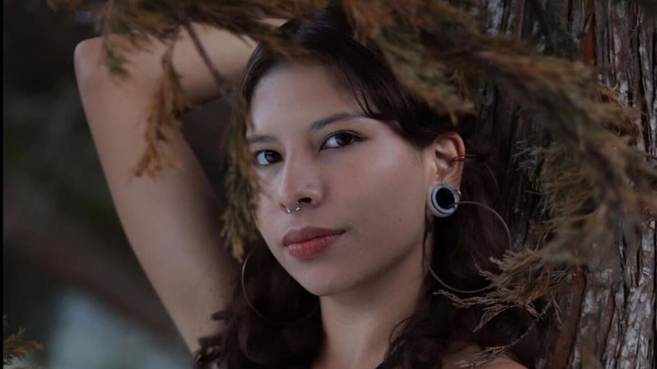 MelanyVelvett's Webcam Recorded