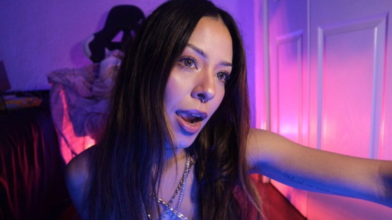 MontielLiliana's Webcam Recorded