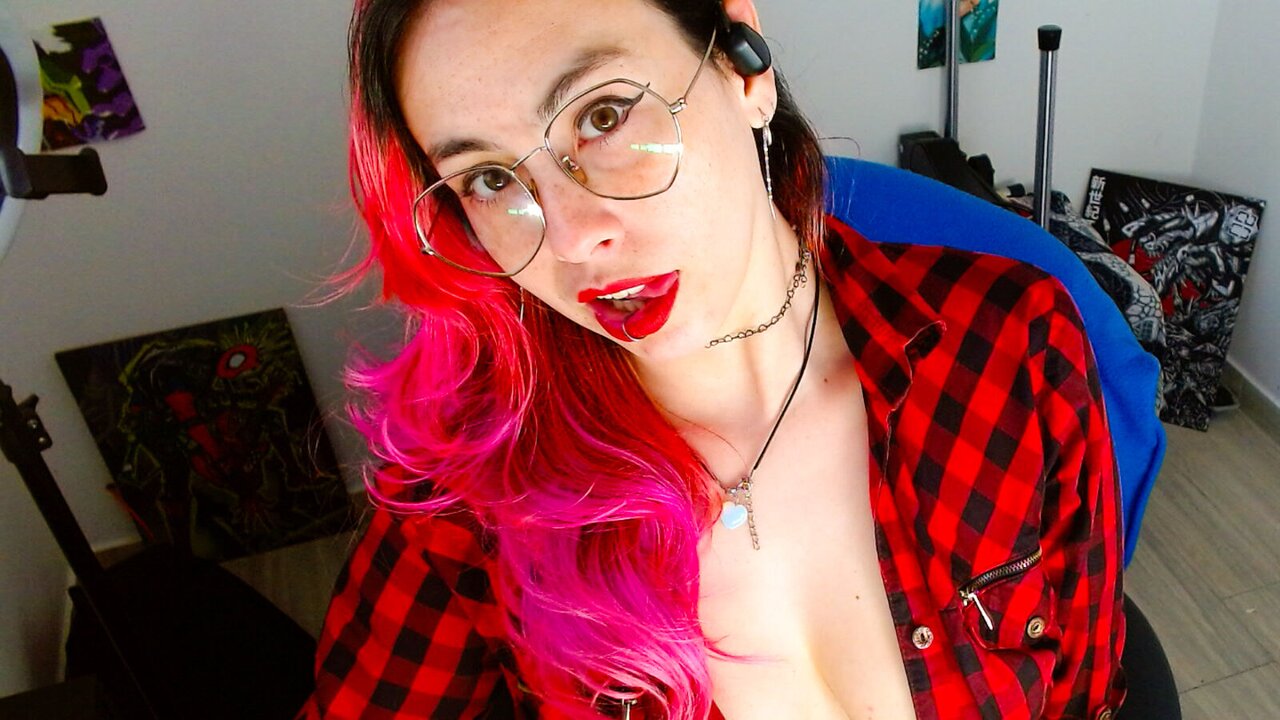 NatashaLau's Webcam Recorded