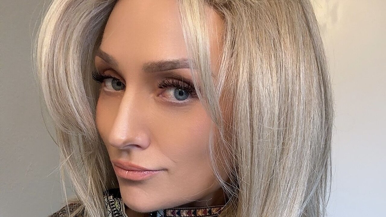 PaigeVanAsten's Webcam Recorded