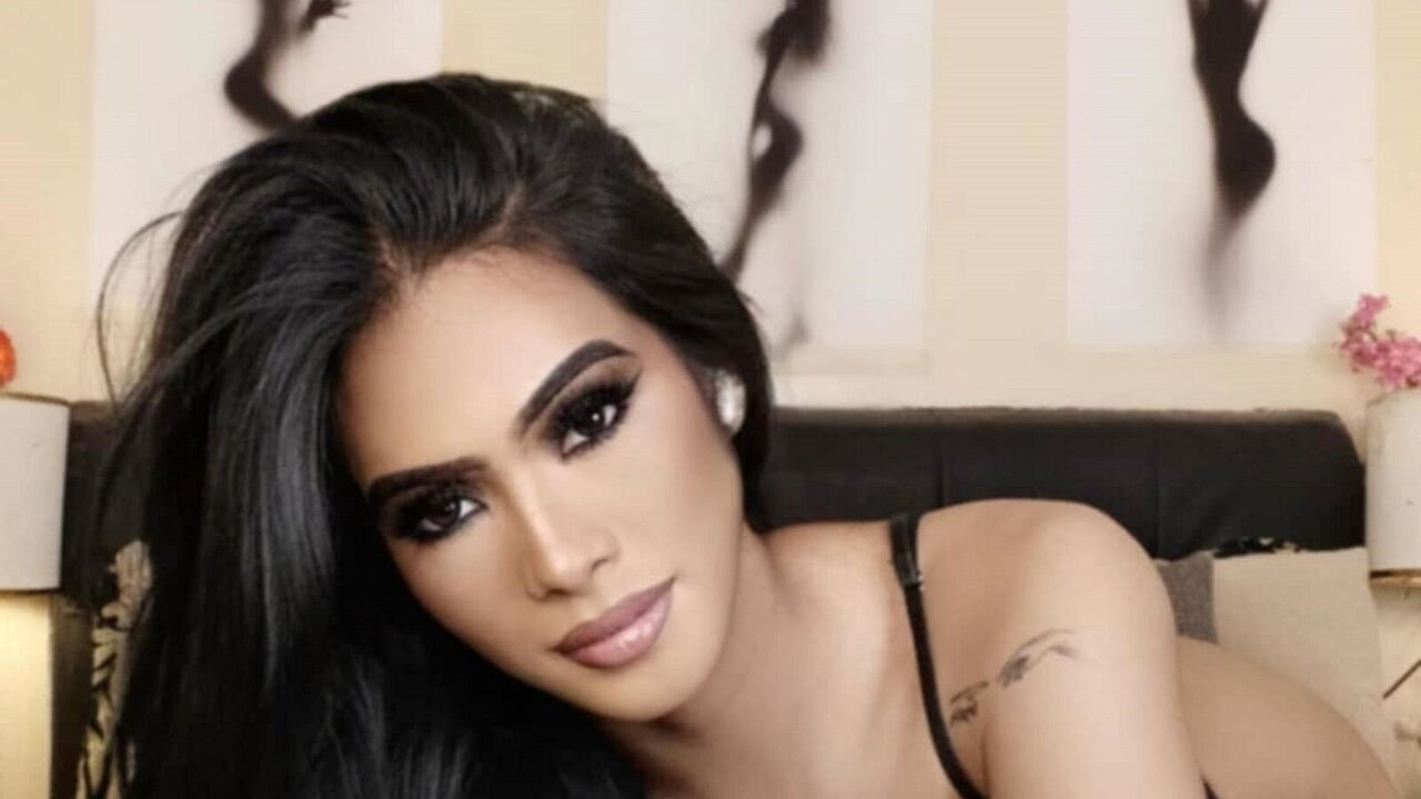 QueenNylha's Webcam Recorded