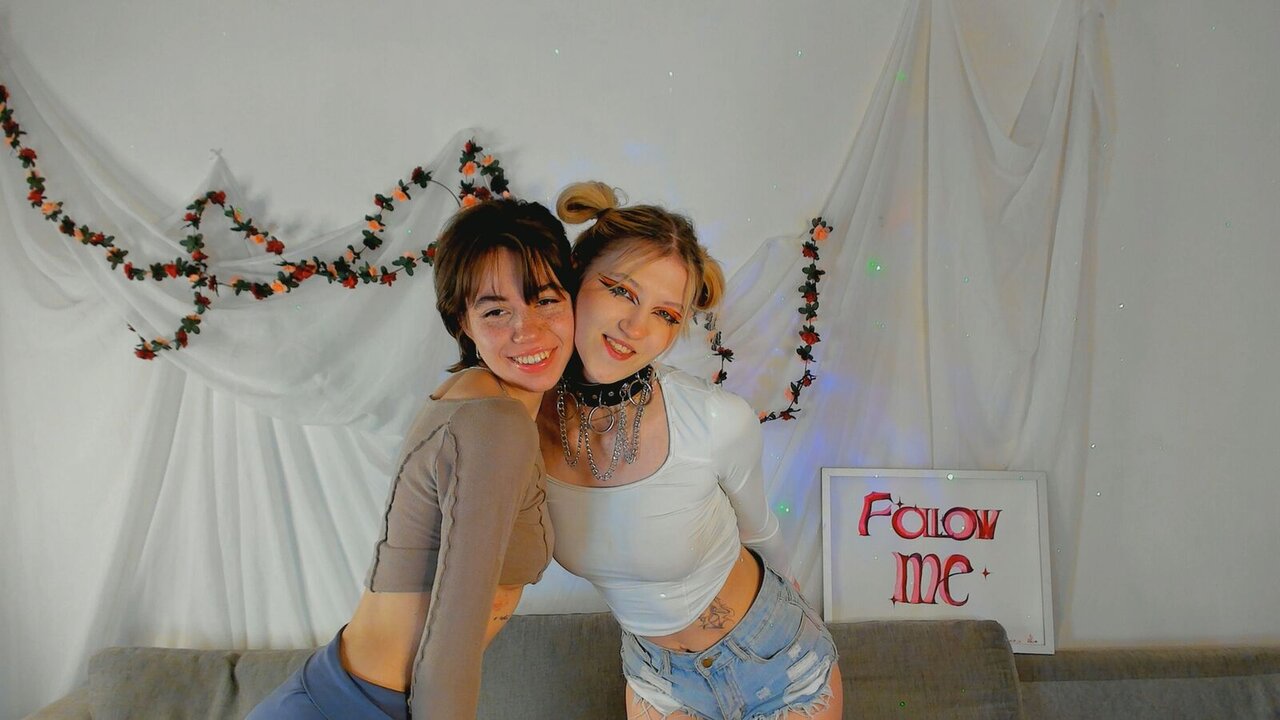 RandiAndEdla's Webcam Recorded