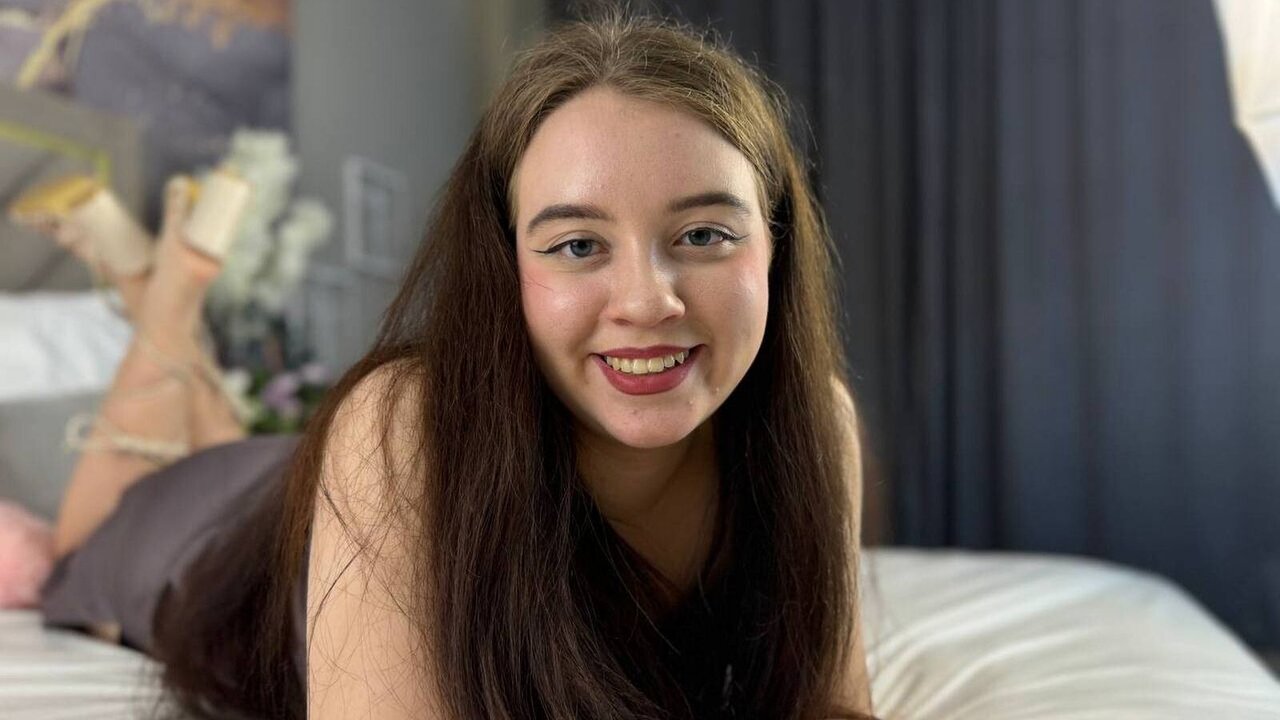 ReginaBoness's Webcam Recorded