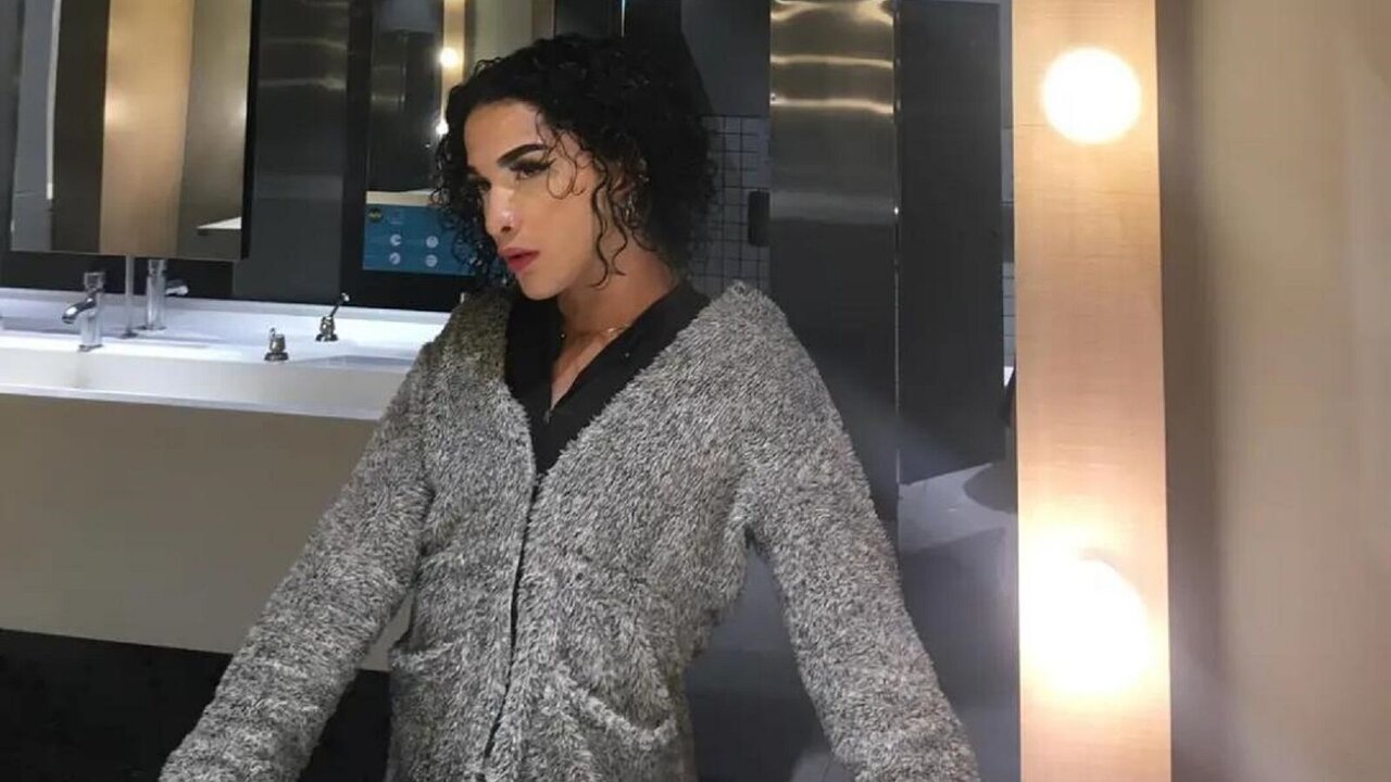 SabrinaWarrior's Webcam Recorded