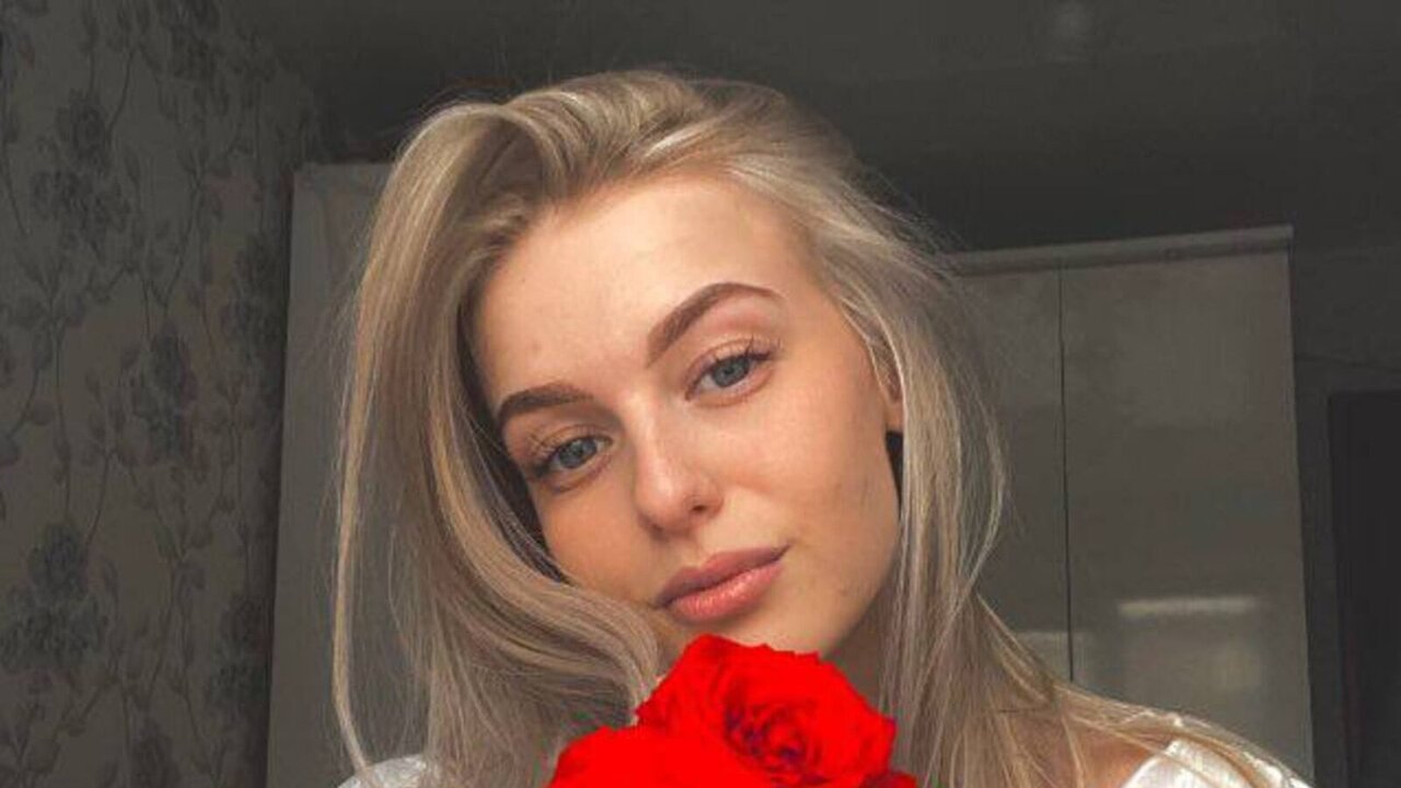 SamantaKittie's Webcam Recorded