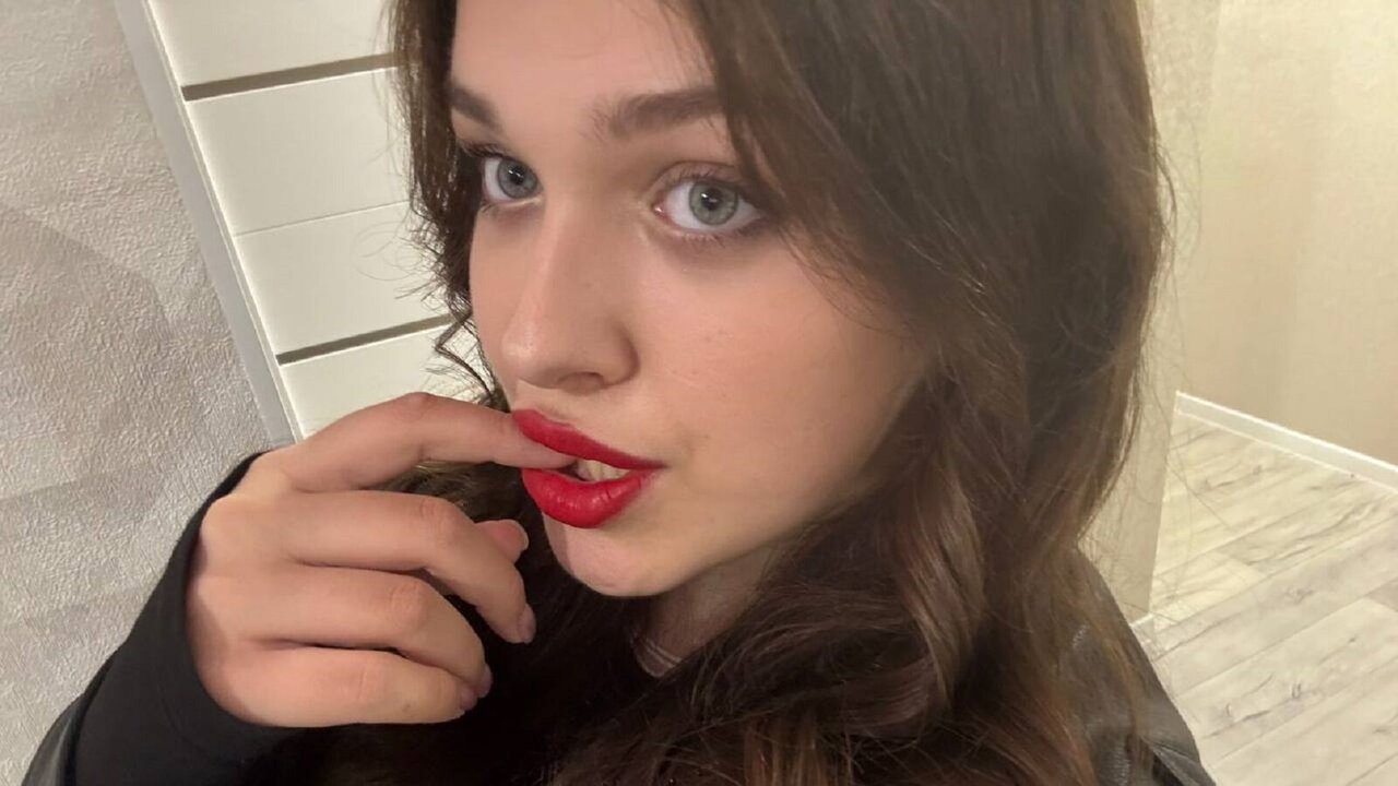 SamiraGlander's Webcam Recorded