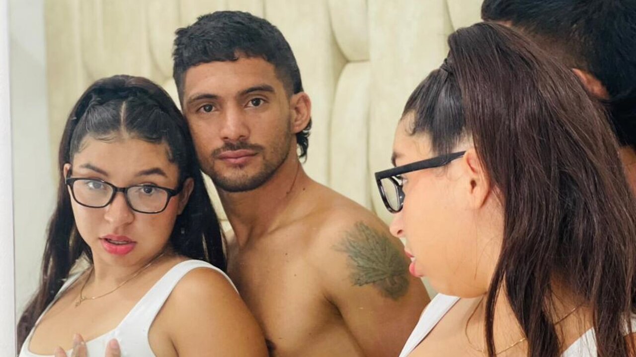 SeleneAndDorian's Webcam Recorded