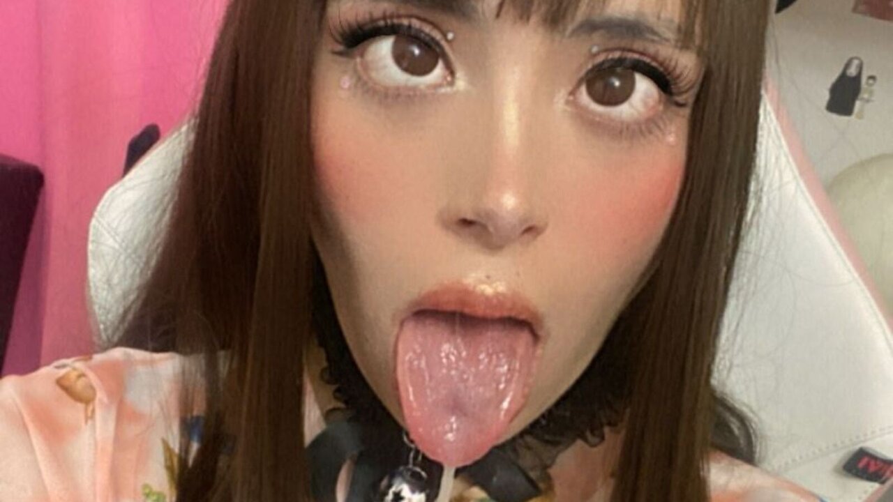 SophiaPaulette's Webcam Recorded