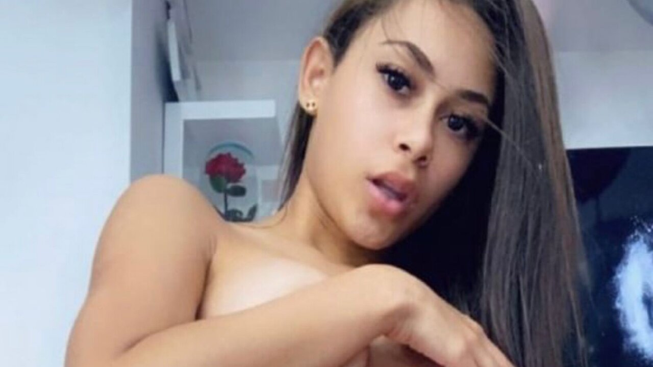 TiffanyWinter's Webcam Recorded