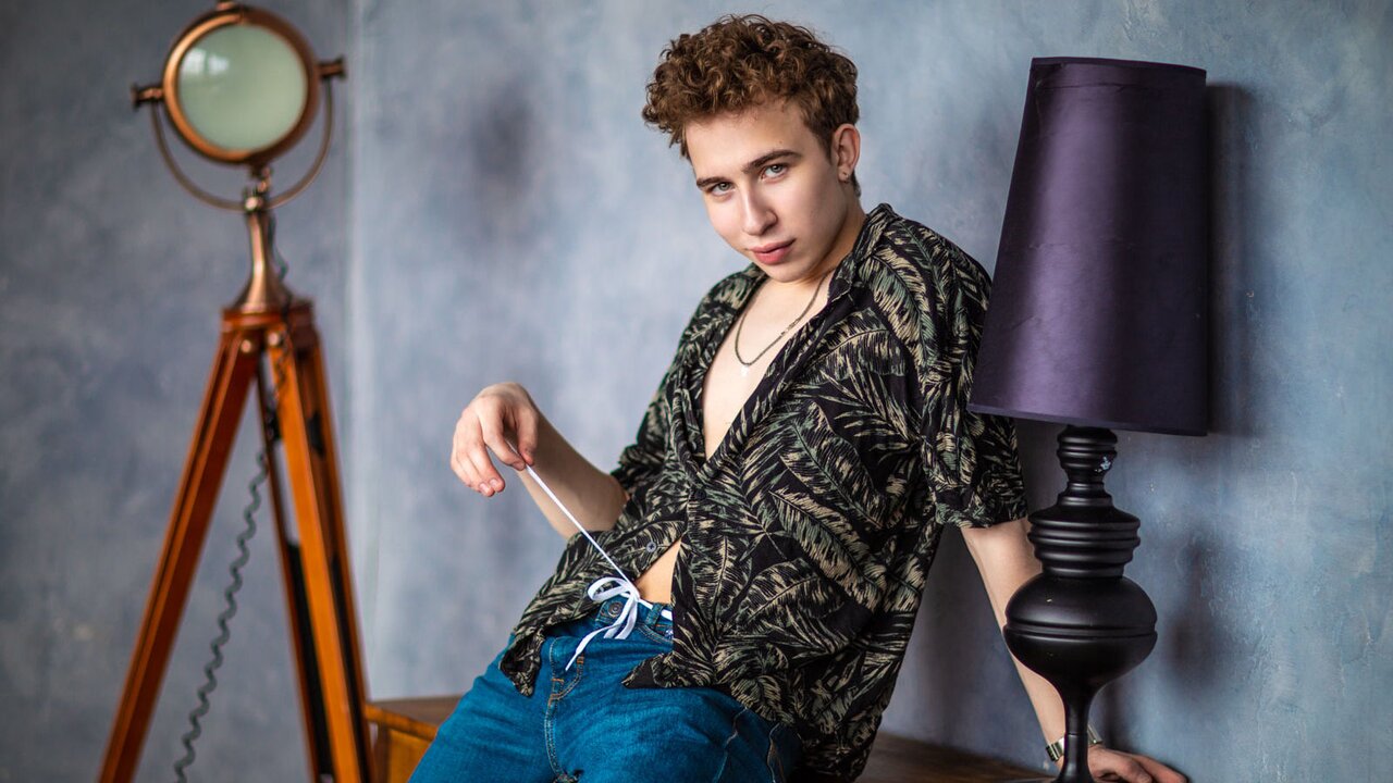 TroyYoung's Webcam Recorded