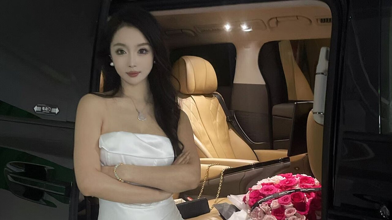 Yangqinmm's Webcam Recorded